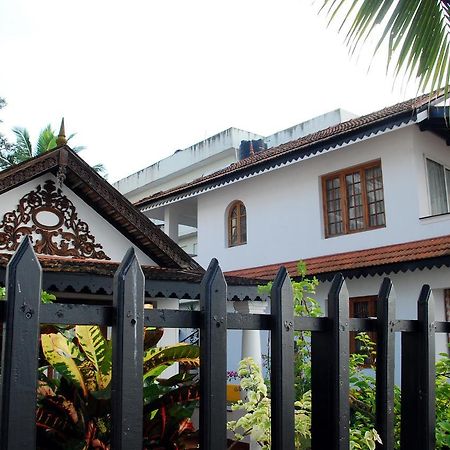 Kovalam Beach Cottage エクステリア 写真